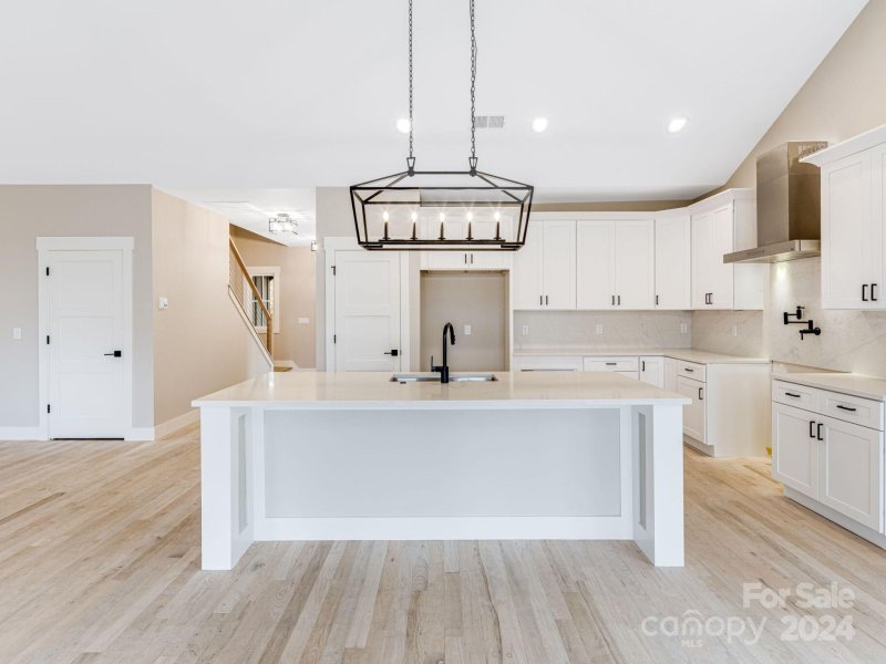 Property image 4 at 16 Dusky Court, Hendersonville, NC 28739