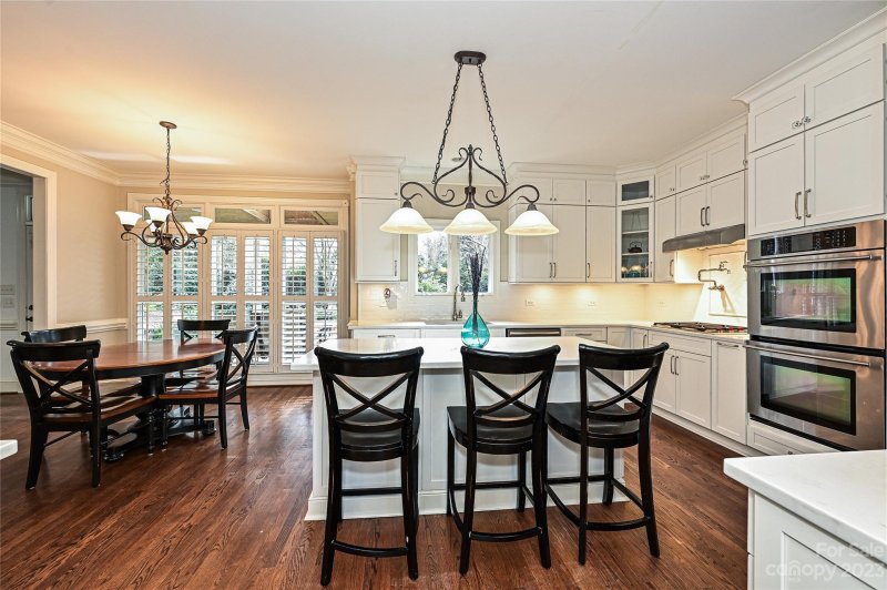 Property image 3 at 6331 Creola Road, Charlotte, NC 28226