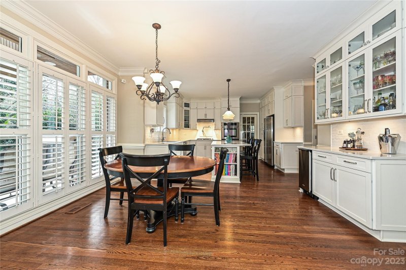 Property image 4 at 6331 Creola Road, Charlotte, NC 28226