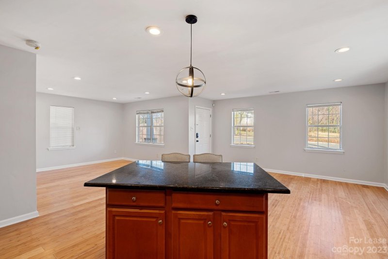 Property image 5 at 1112 Belmont Avenue, Charlotte, NC 28205