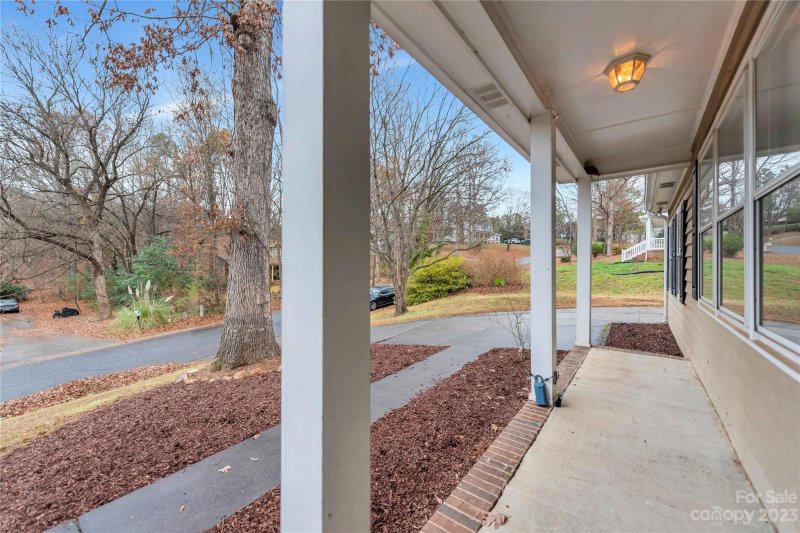 Property image 4 at 223 Woodridge Drive, Belmont, NC 28012
