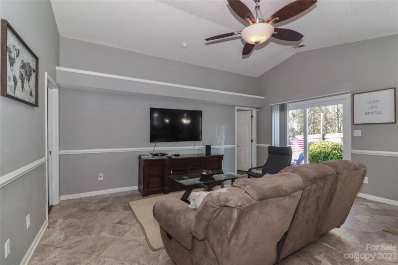 Property image 5 at 1009 Morning Glory Drive, Charlotte, NC 28262