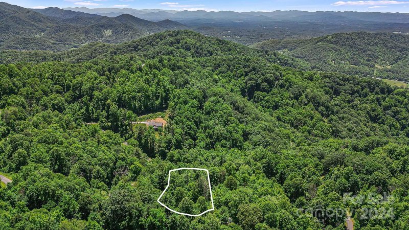 Property image 2 at 135 Locust Grove Lane, Weaverville, NC 28787