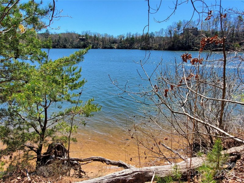 Property image 2 at 14 Jackson Cove Parkway, Mill Spring, NC 28756