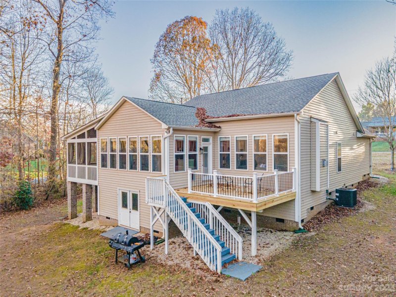 Property image 2 at 149 Canterbury Place Road, Mooresville, NC 28115