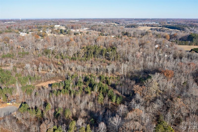 Property image 5 at 141 Addison Emory Lane, Mooresville, NC 28115