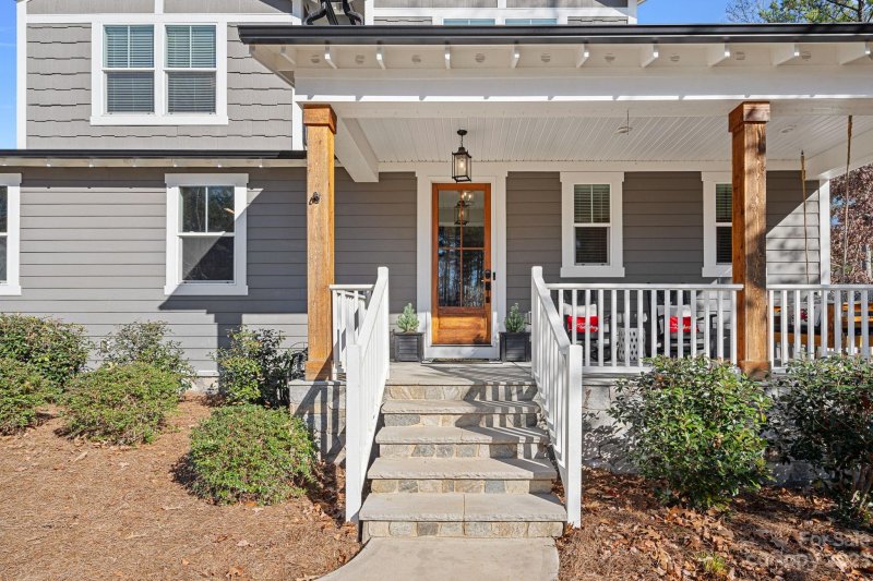 Property image 2 at 4200 Island Fox Lane, Denver, NC 28037