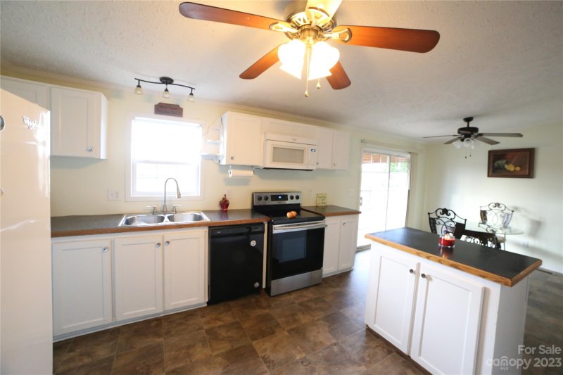 Property image 5 at 112 Owl Lane, Shelby, NC 28152