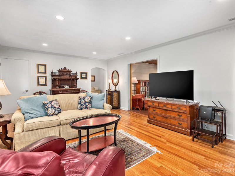 Property image 5 at 520 Walnut Loop, Laurel Park, NC 28739