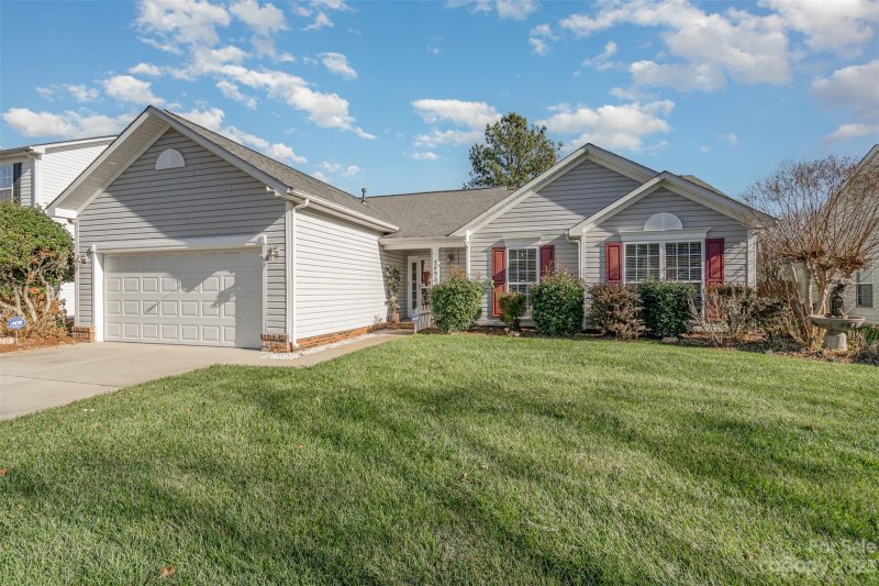 Property image 2 at 5895 Brookstone Drive, Concord, NC 28027