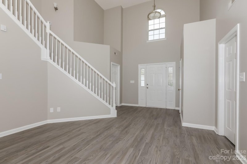 Property image 5 at 7009 Gatwick Lane, Matthews, NC 28104