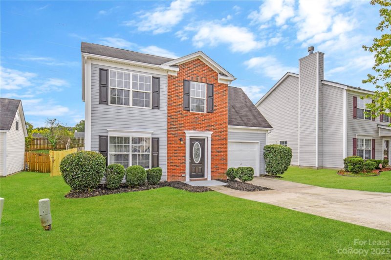 Property image 2 at 2019 Pimpernel Road, Charlotte, NC 28213