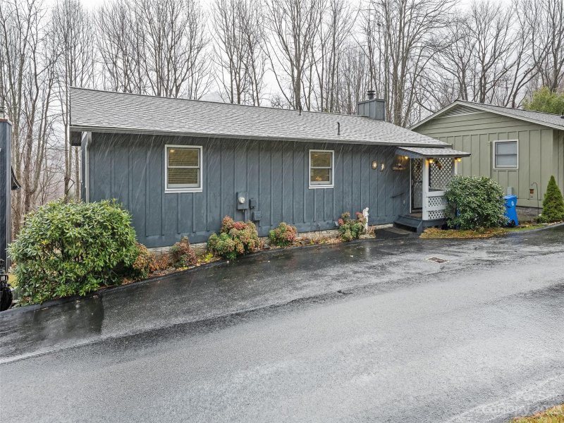 Property image 2 at 454 Stoney Ridge Loop, Maggie Valley, NC 28751