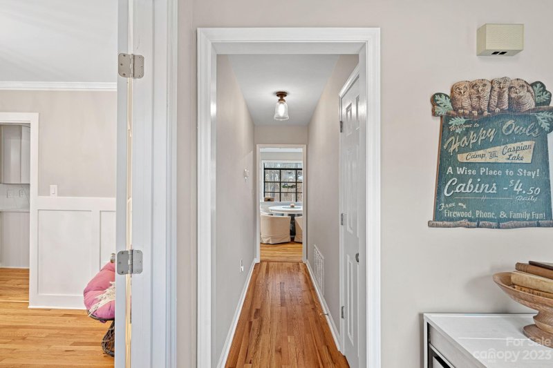 Property image 5 at 5604 All Saints Lane, Charlotte, NC 28226