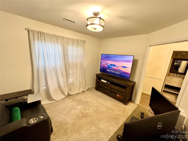 Property image 3 at 10808 Winterbourne Court, Charlotte, NC 28277