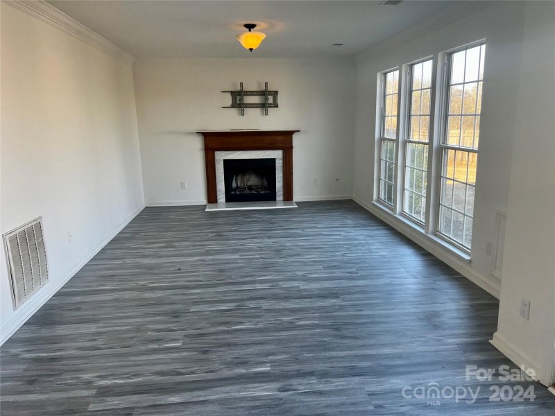 Property image 5 at 9503 Secretariat Drive, Charlotte, NC 28216