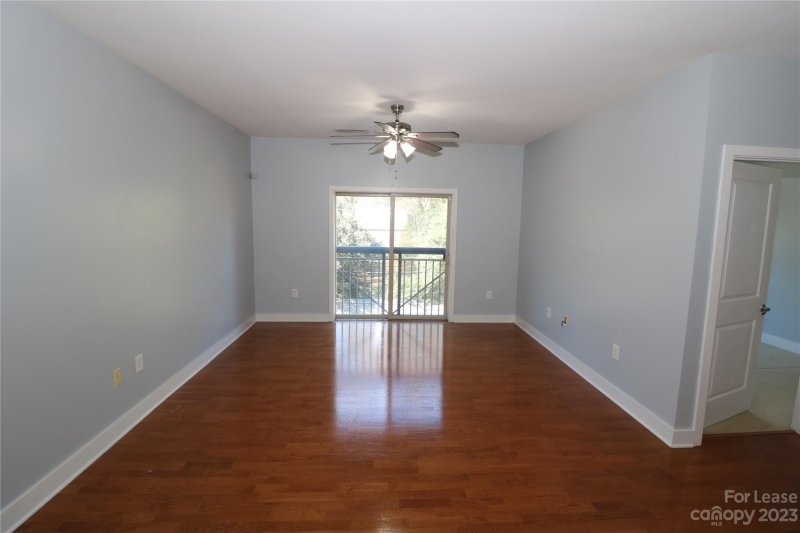 Property image 2 at 630 Calvert Street, Charlotte, NC 28208