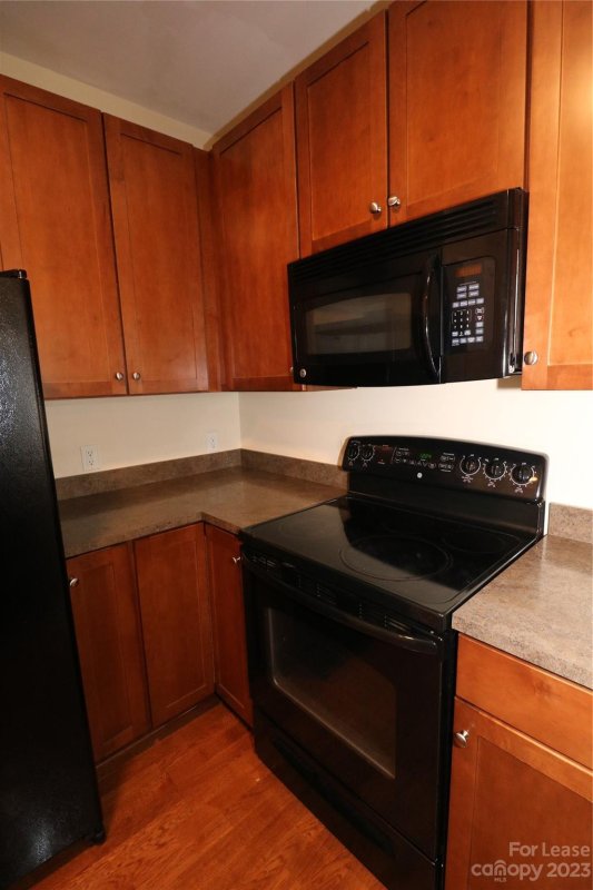 Property image 5 at 630 Calvert Street, Charlotte, NC 28208