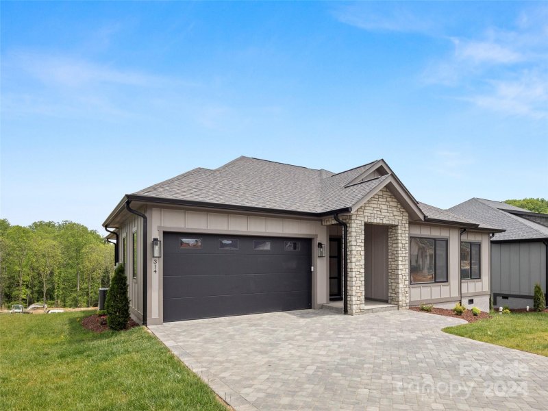 Property image 2 at 314 Avery Trail Drive, Arden, NC 28704