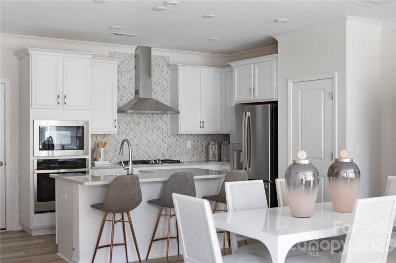 Property image 3 at 411 Vinroot Alley, Charlotte, NC 28217