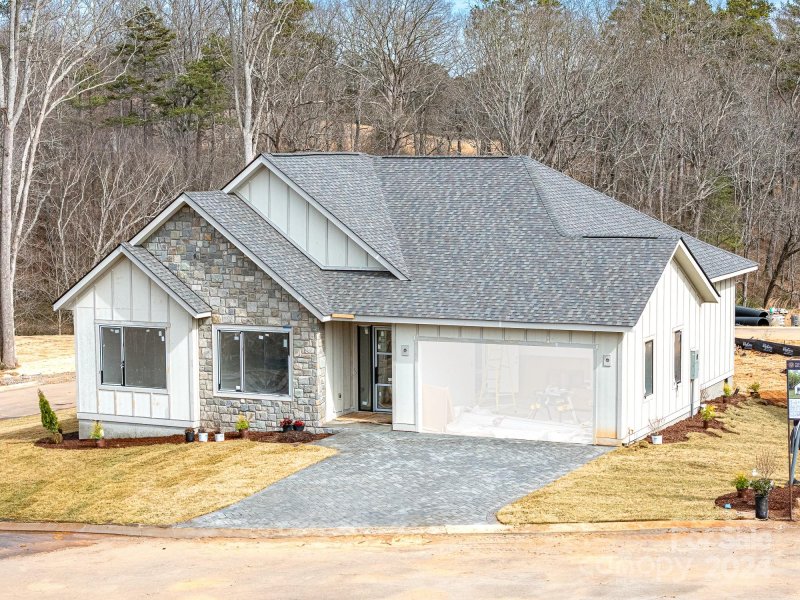 Property image 2 at 304 Avery Trail Drive, Arden, NC 28704