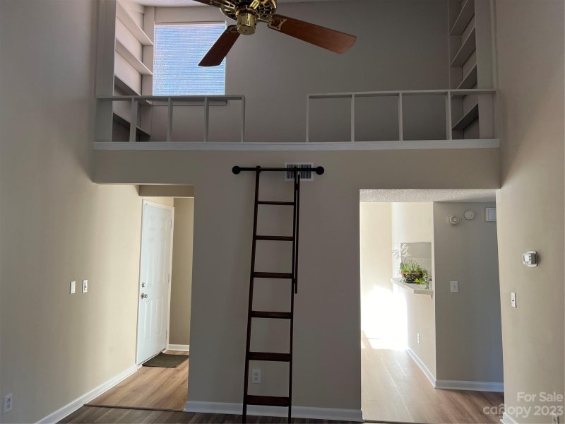 Property image 4 at 4400 Sharon Chase Drive, Charlotte, NC 28215