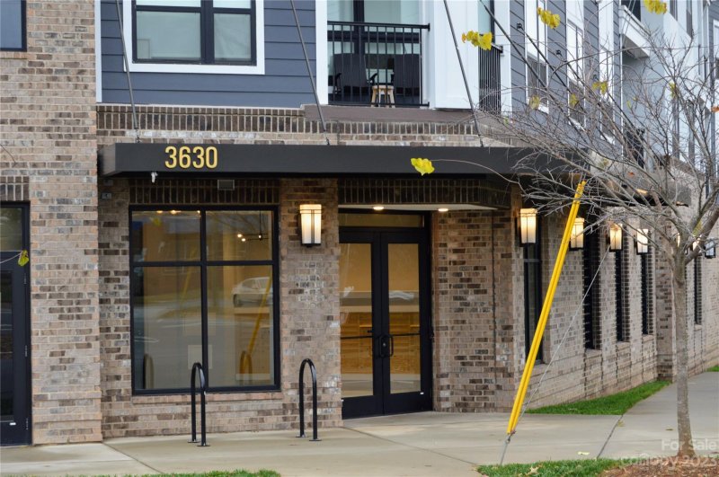 Property image 3 at 3630 N Davidson Street, Charlotte, NC 28205