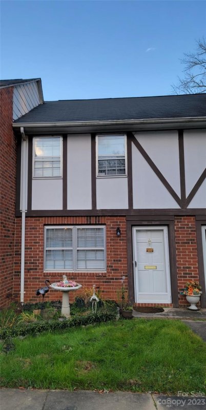 Property image 2 at 1300 Larchmont Place, Salisbury, NC 28144