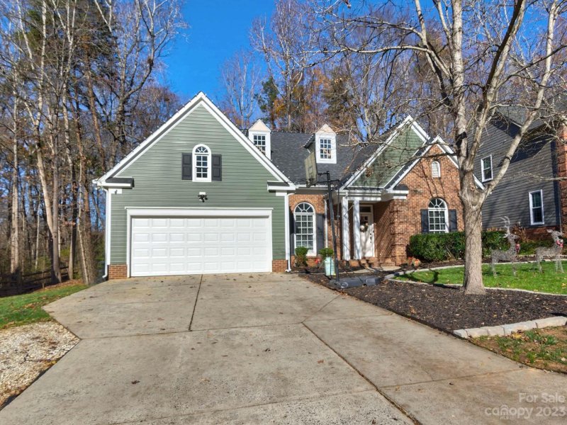 Property image 2 at 8713 Oakham Street, Huntersville, NC 28078