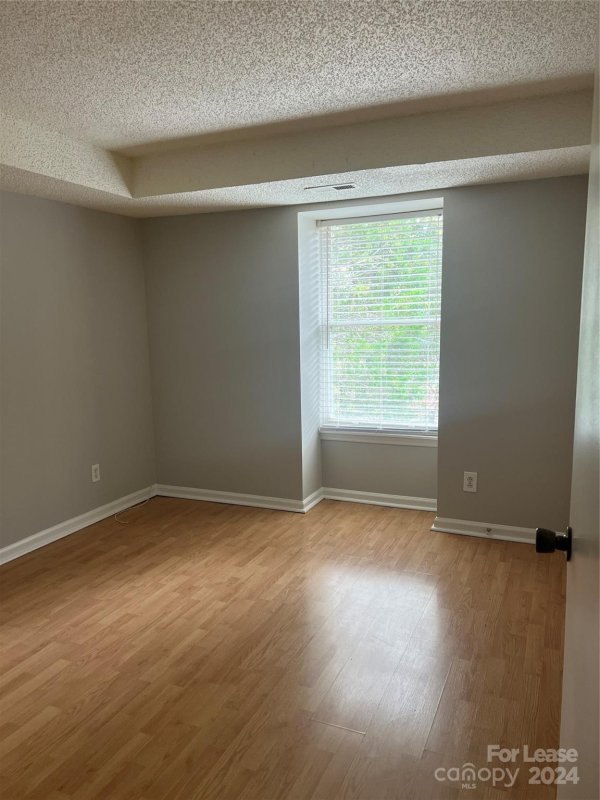 Property image 4 at 9520 Shannon Green Drive, Charlotte, NC 28213