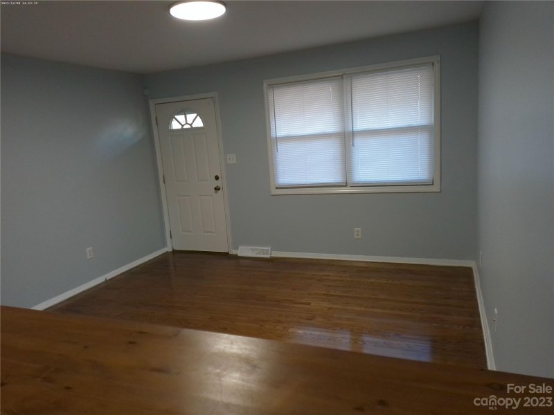 Property image 5 at 235 Edgegreen Drive, Charlotte, NC 28217