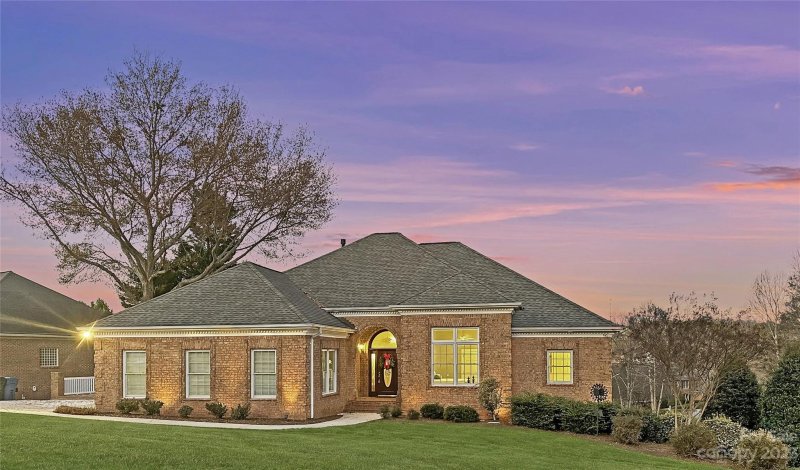 110 49th Avenue Place