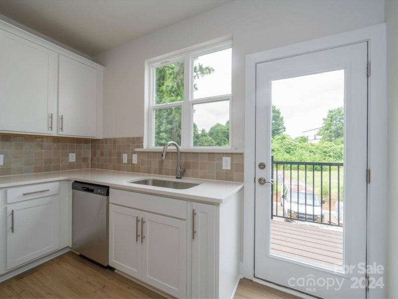 Property image 4 at 1548 Levy Way, Charlotte, NC 28205