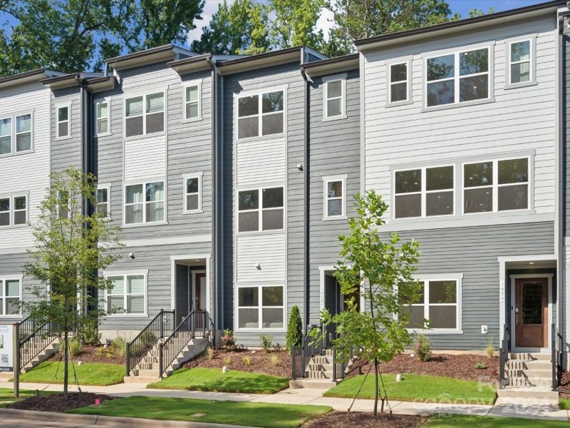 Property image 2 at 1608 Levy Way, Charlotte, NC 28205