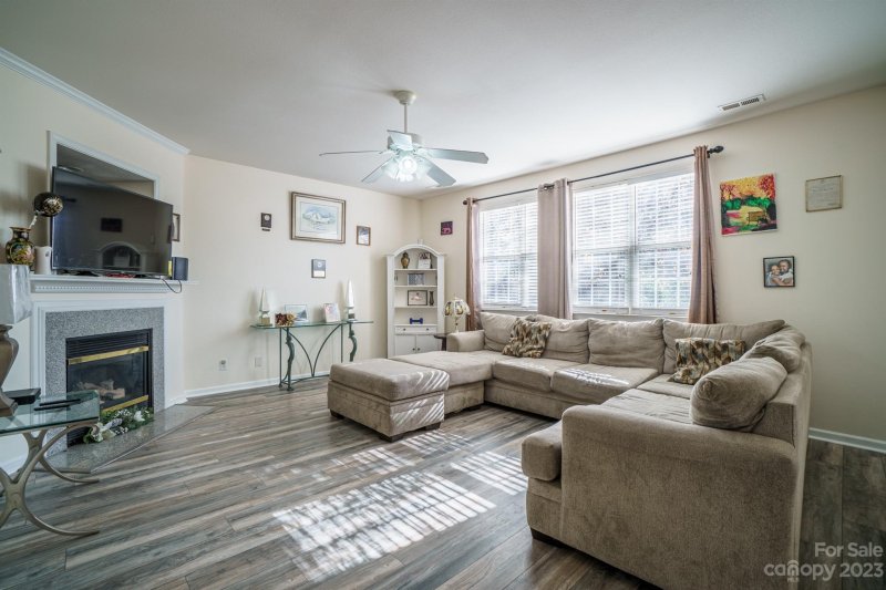 Property image 3 at 13107 Hamilton Green Drive, Charlotte, NC 28273