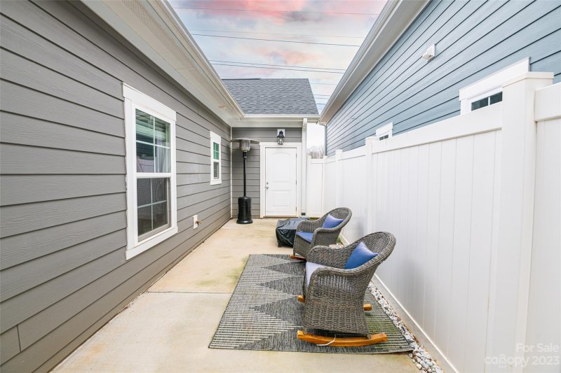 Property image 3 at 1136 Almerton Drive, Denver, NC 28037