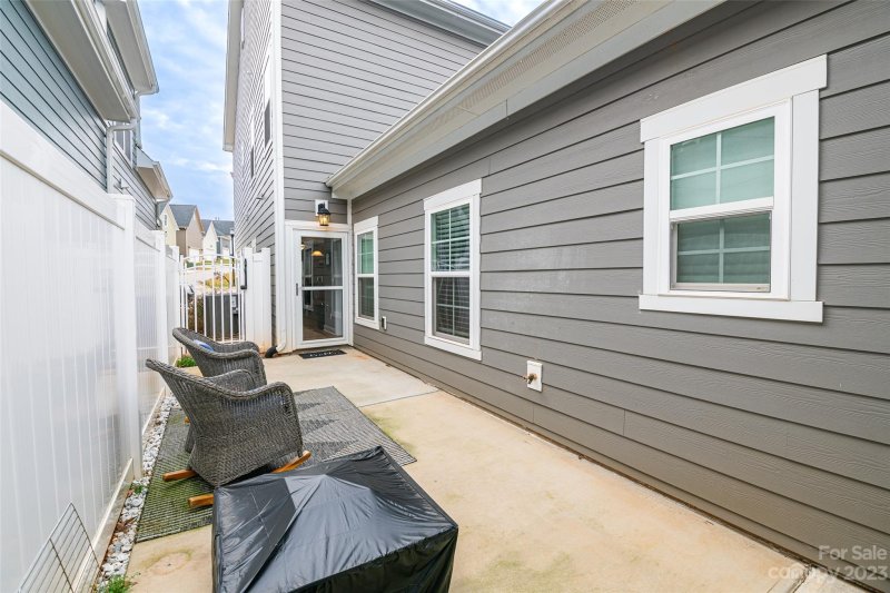 Property image 4 at 1136 Almerton Drive, Denver, NC 28037