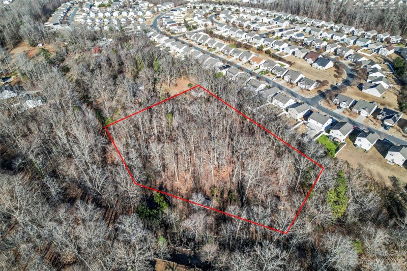 Property image 2 at 11107 E Lake Road, Charlotte, NC 28215