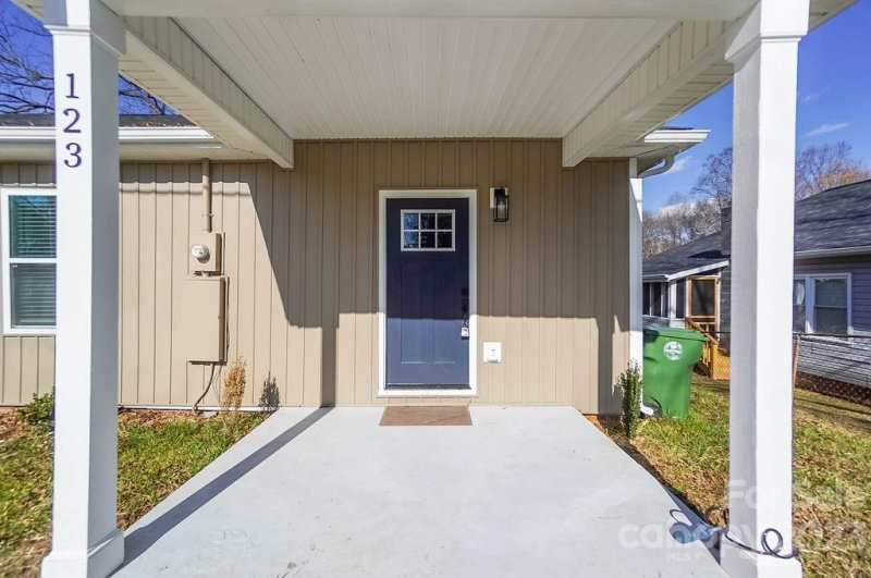 Property image 3 at 123 Duff Street, Gastonia, NC 28054