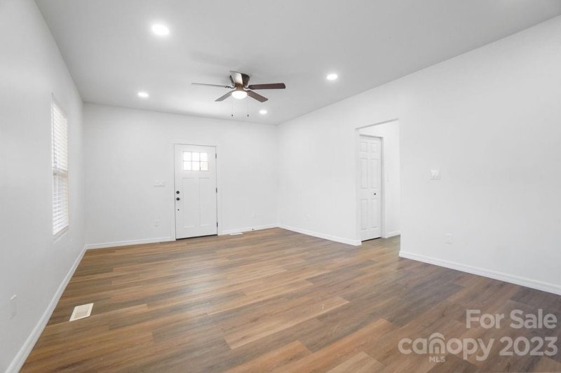 Property image 5 at 123 Duff Street, Gastonia, NC 28054