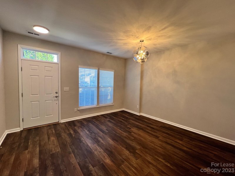 Property image 3 at 7902 Mariners Pointe Circle, Denver, NC 28037