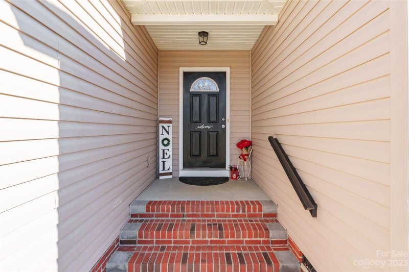 Property image 3 at 408 Soft Winds Village Drive, Rock Hill, SC 29730