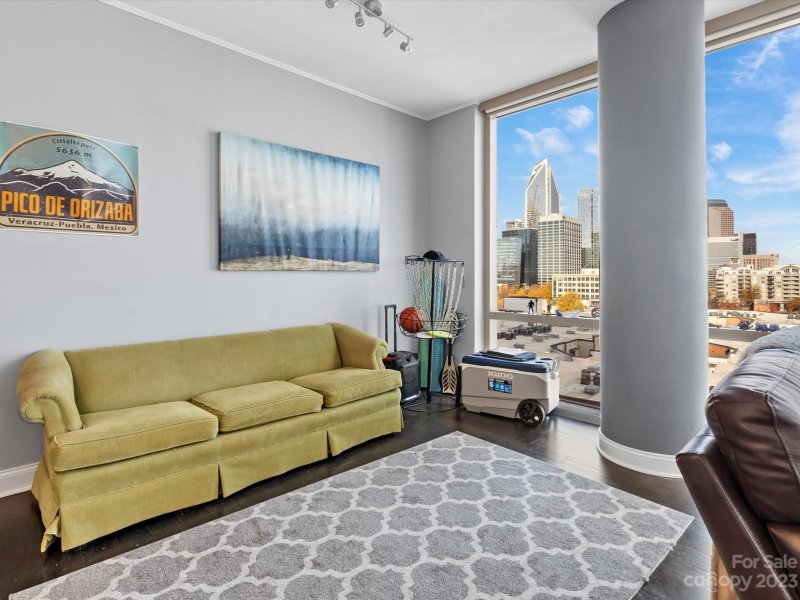 Property image 2 at 315 Arlington Avenue, Charlotte, NC 28203