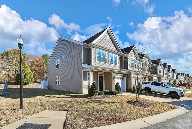 Property image 2 at 13243 Savannah Point Drive, Charlotte, NC 28273