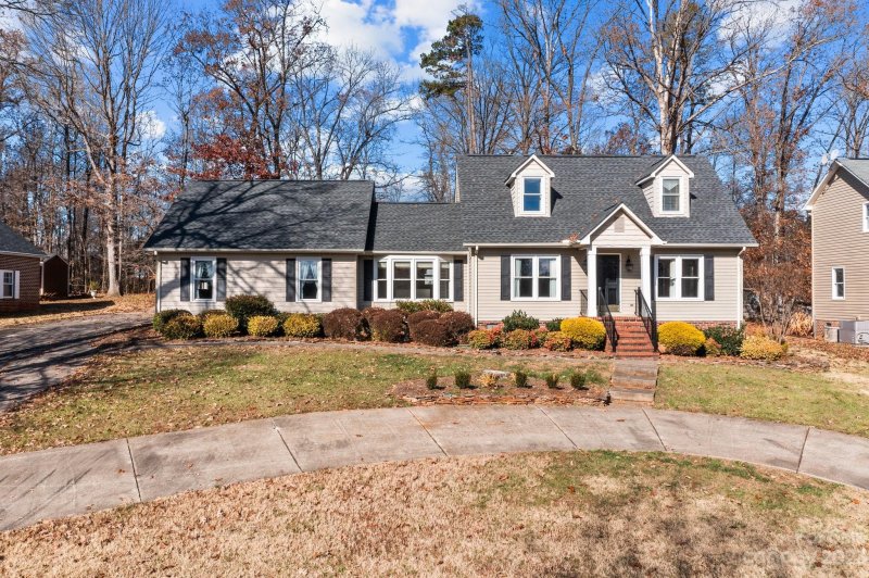 Property image 3 at 306 Eastwood Drive, Salisbury, NC 28146