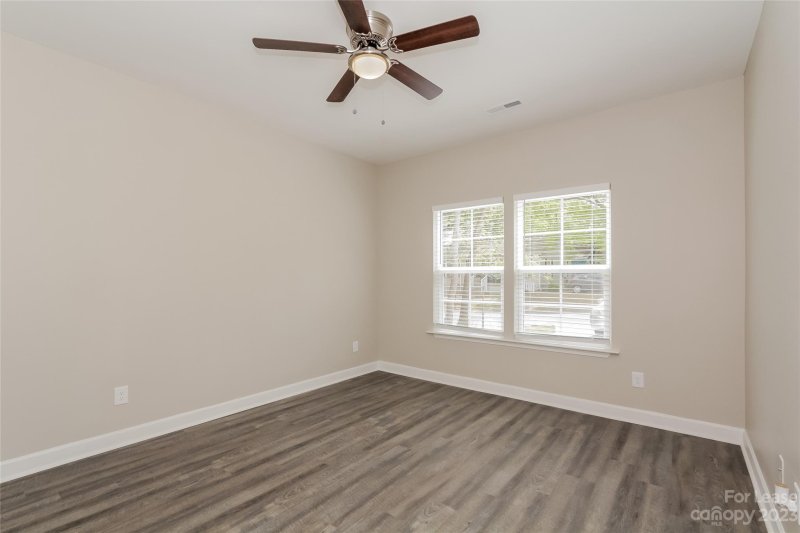 Property image 5 at 1300 Walnut Avenue, Gastonia, NC 28052