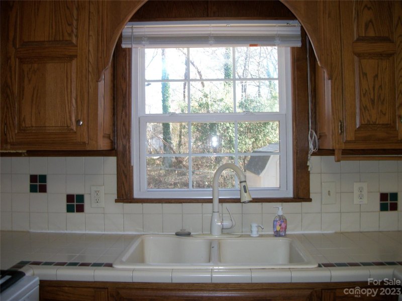 Property image 5 at 5020 Sea Oates Lane, Bessemer City, NC 28016