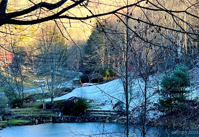 Property image 2 of 000 Chestnut Lane in Wolf Laurel Heights, Mars Hill, NC 28754