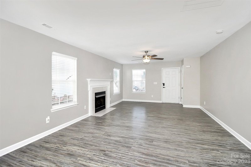 Property image 5 at 2435 Summer Meadow Court, Charlotte, NC 28216