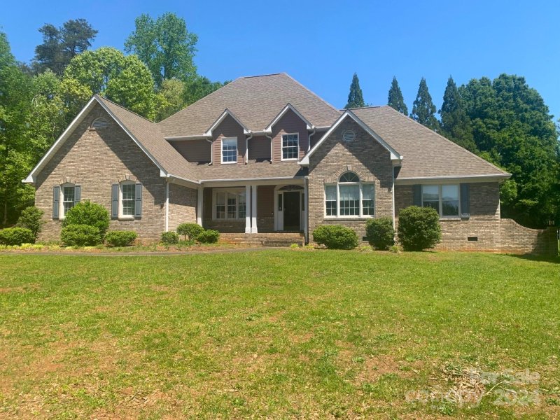 112 Brightmore Circle